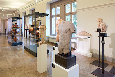 Ancient art and handicrafts