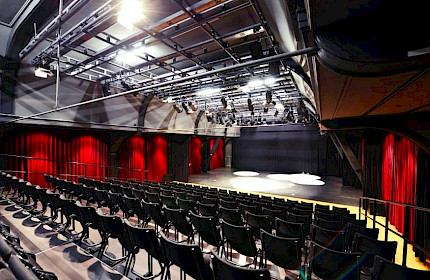 Theater ABC, 2. Akt