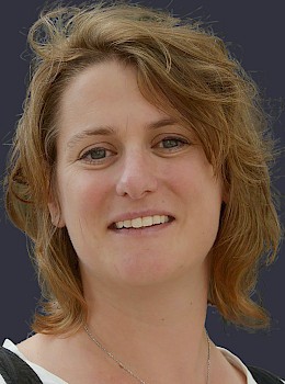 Warum kommen Kulturschaffende kaum über die Runden, Delphine Lyner?