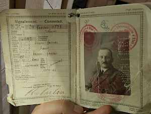 Faksimile des Passes von Robert Heinrich Sulzer. Der Ingenieur aus Winterthur bereiste England, Amerika, Japan und Indien und brachte von da viele Erinnerungen mit.