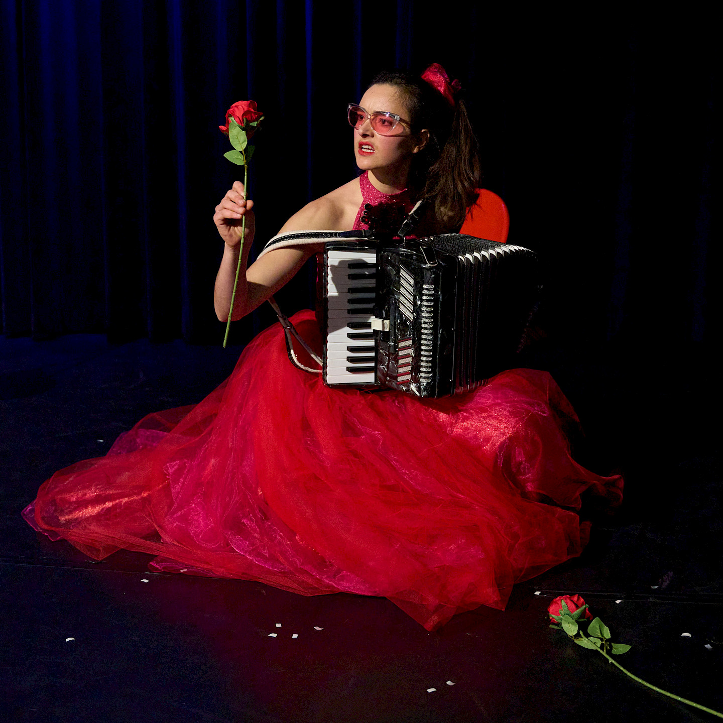 ZW-Theater: Bitte keine Rosen!