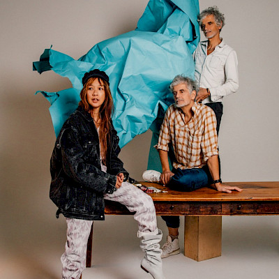 Flyer Blonde Redhead