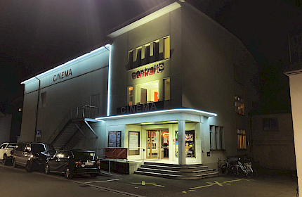 Was tut ein Mehrspartenhaus? 32 schnelle Fragen an das Central Uster