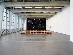 Ausstellungsansicht, Caspar Heinemann, Tempting Fate, Kunsthalle Zürich, 2026. Foto: Cedric Mussano