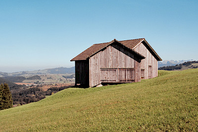 Keyvisual der Ausstellung «Wir und der Krieg». Foto (Ausschnitt): Christian Schwager, Infanteriebunker Ratenpass