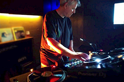 DJ Voilà Tim